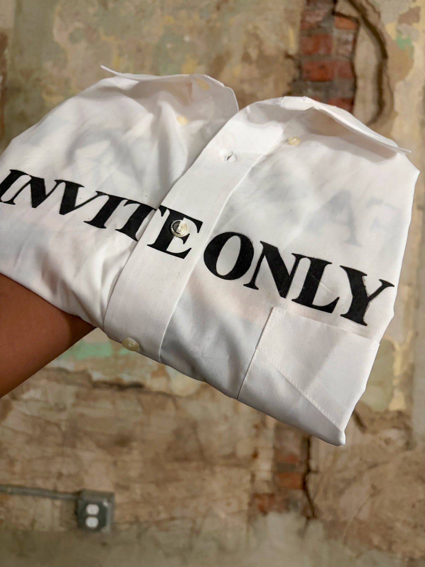 NYFW Met Inspired Invite Only Button Up