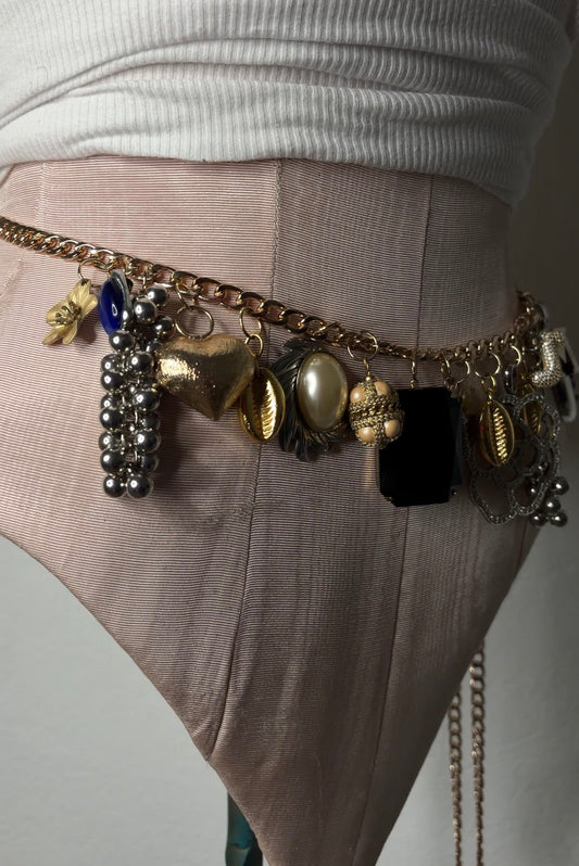 The Caviar Chain belt